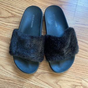 EUC Steve Madden Furry Slides